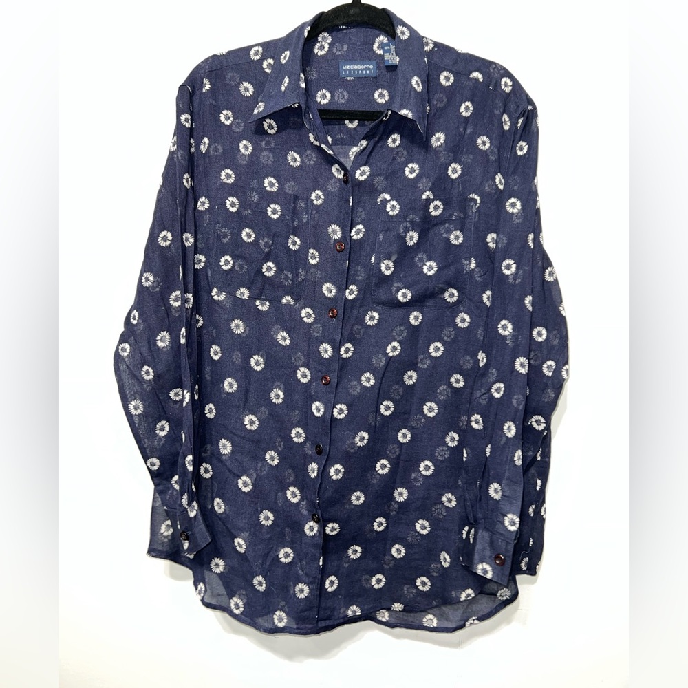 Women’s Button down, long sleeve, blue, size large blouse. 100% cotton. Like New